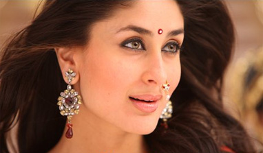 Kareena Kapoor tops sexiest Asian woman list